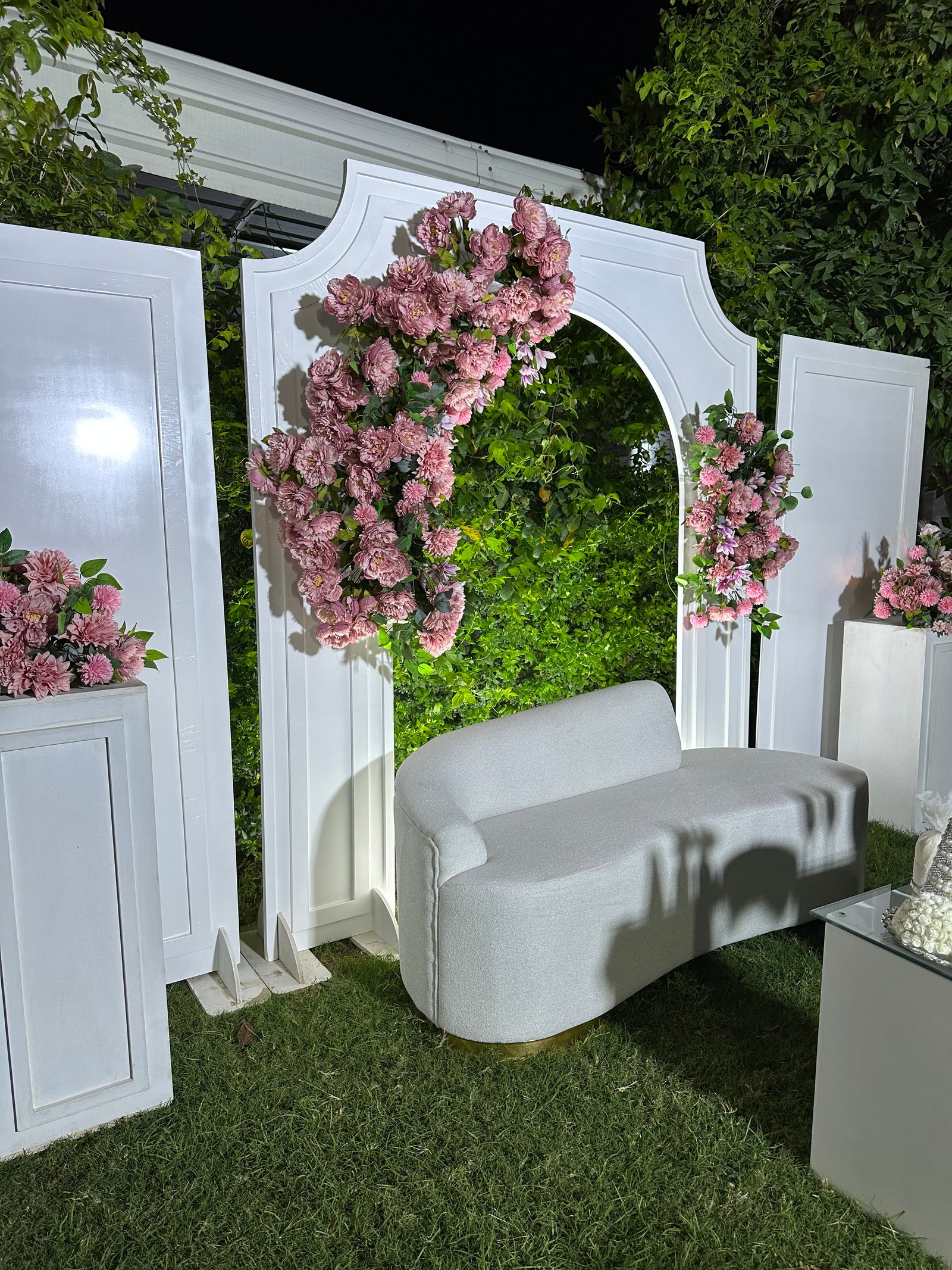 peony.event76 لكوشات الاعراس وتنظيم المناسبات