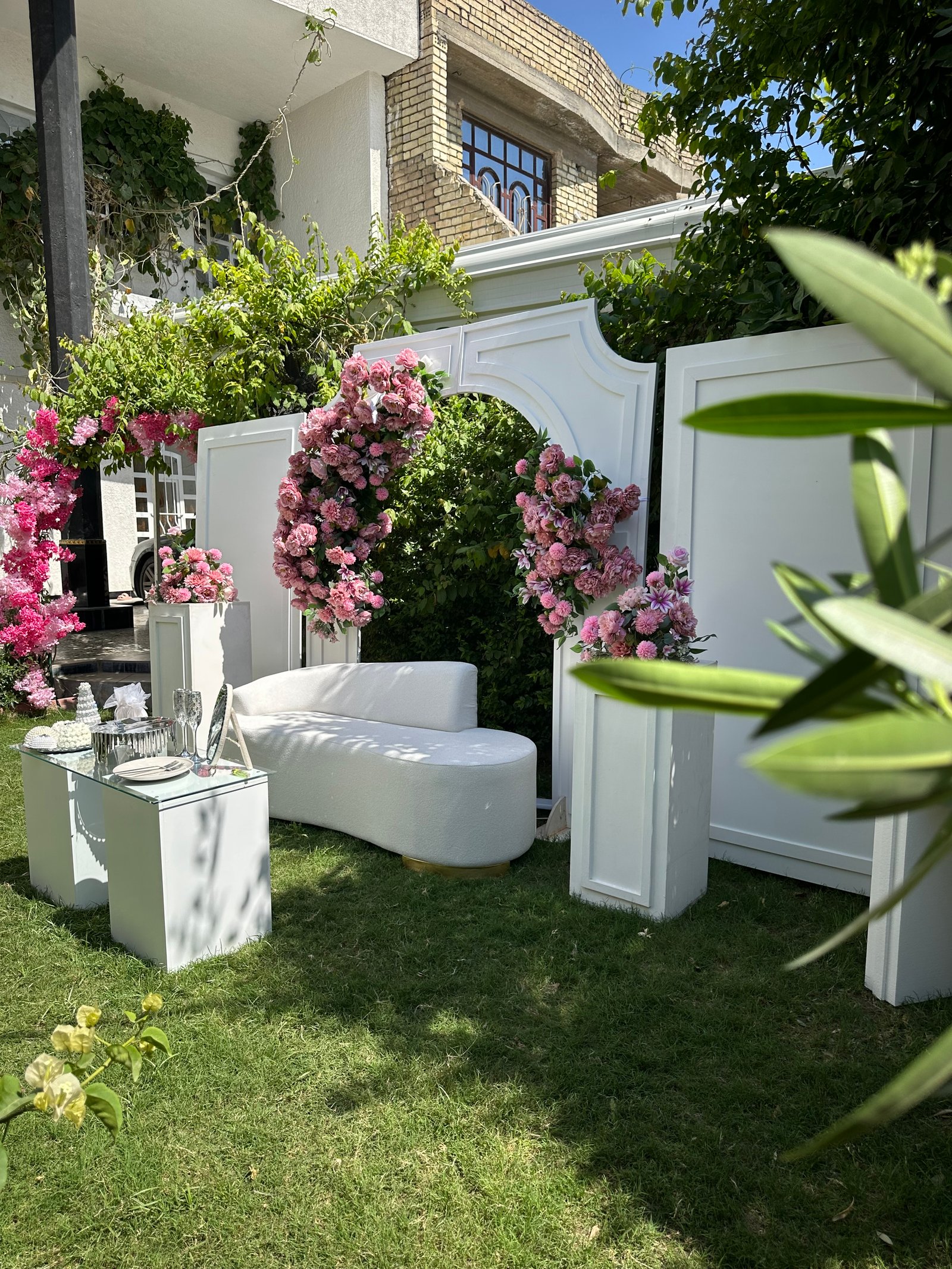 peony.event76 لكوشات الاعراس وتنظيم المناسبات