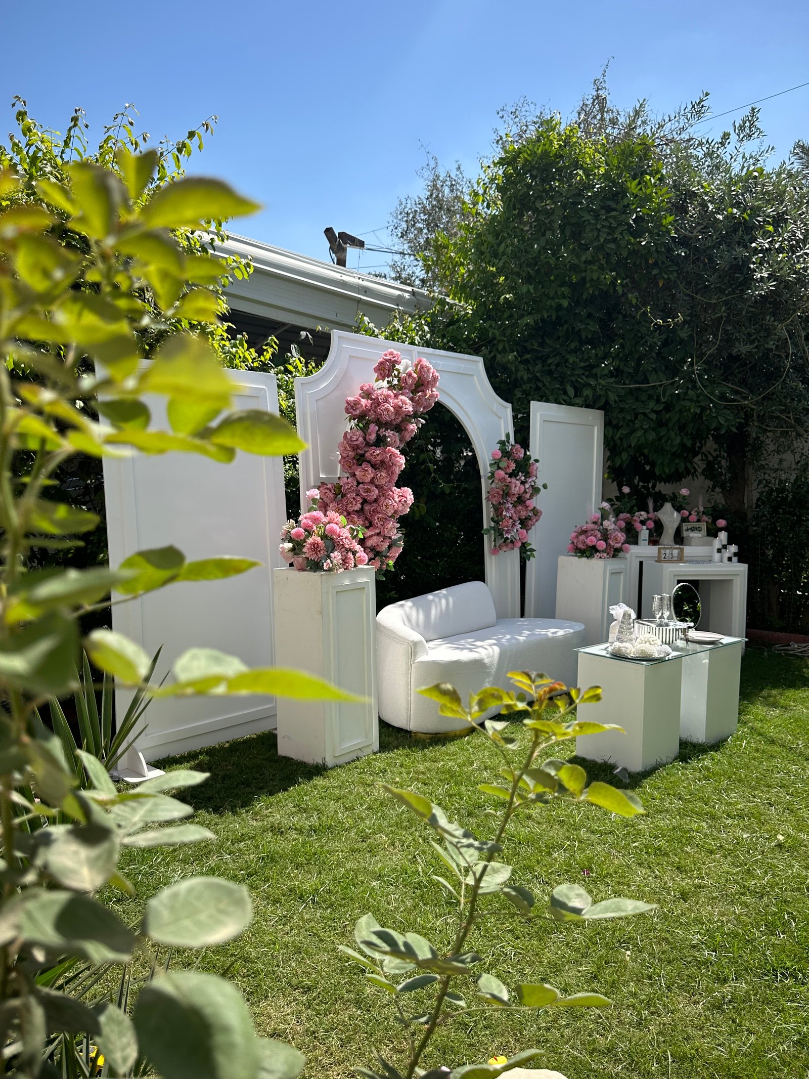 peony.event76 لكوشات الاعراس وتنظيم المناسبات